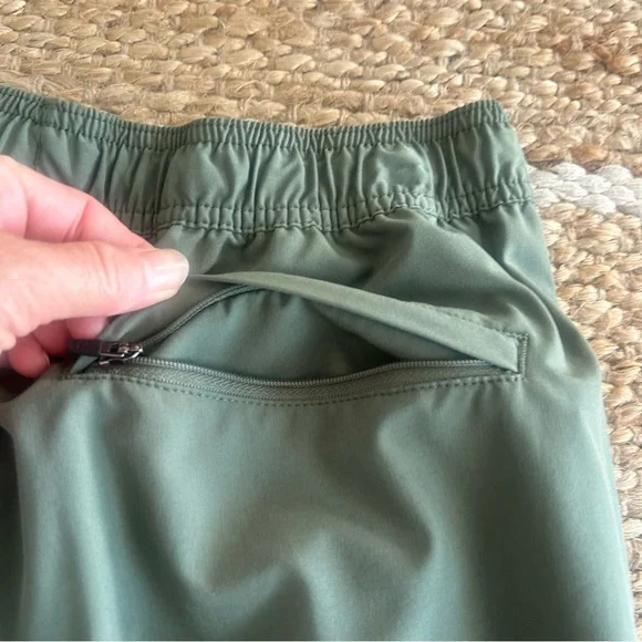 Fair Harbor The One Pant/Joggers Olive - Picture 11 of 13